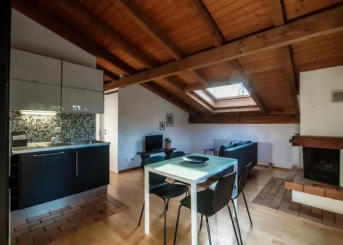 Casa Rogoria - Intimo rifugio con terrazza e caminetto
