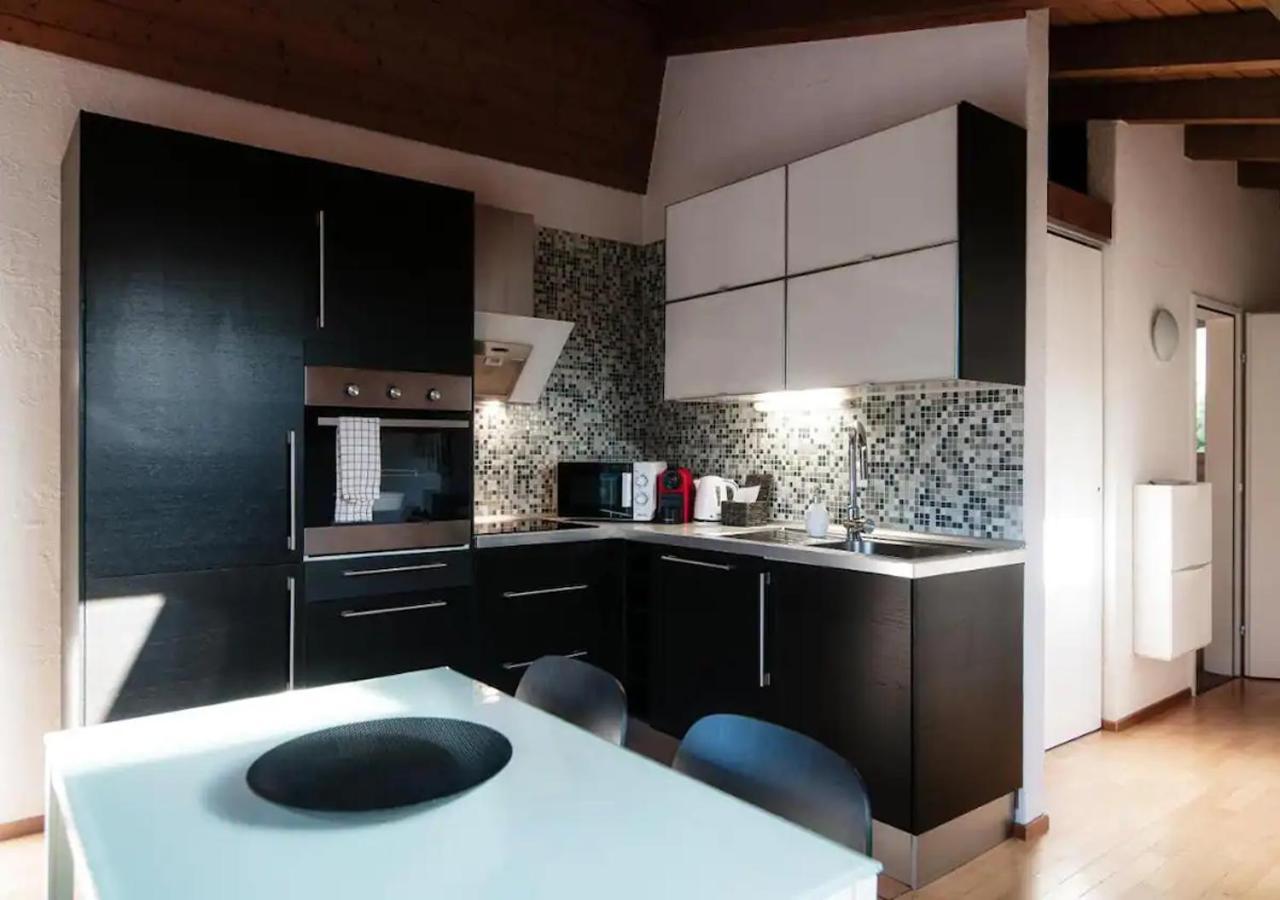 Casa Rogoria - Intimo Rifugio Con Terrazza E Caminetto * Astano